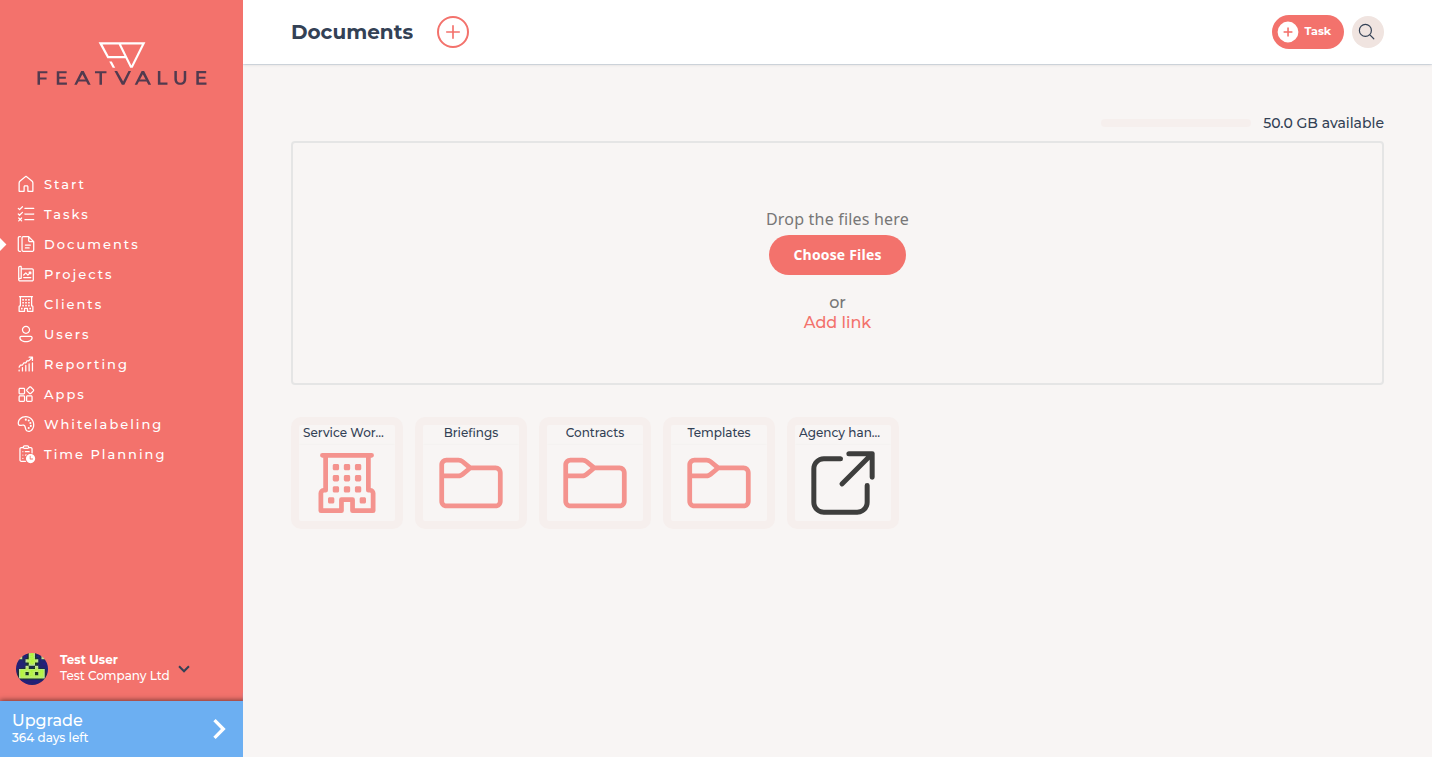 Documents area with a company tile, the folders Briefings, Contracts and Templates and a link tile
