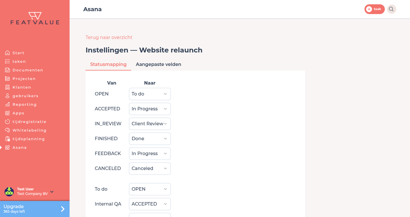 Asana-projectinstellingen met Statuskoppeling, daaronder interne QA naast FeatValue-Status